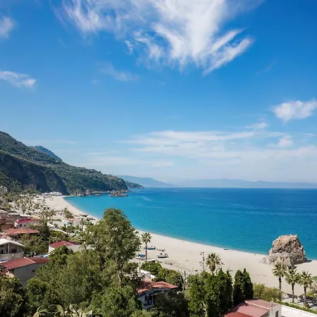 Sole Mare * Gioia Tauro