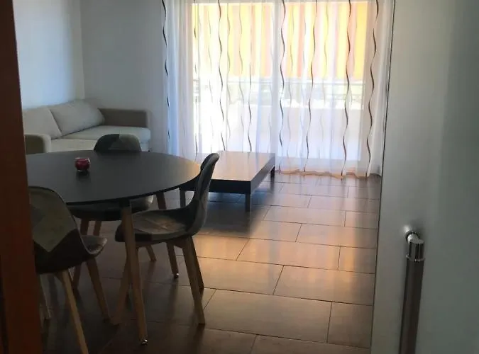 Sole Mare ג'ויה טאורו